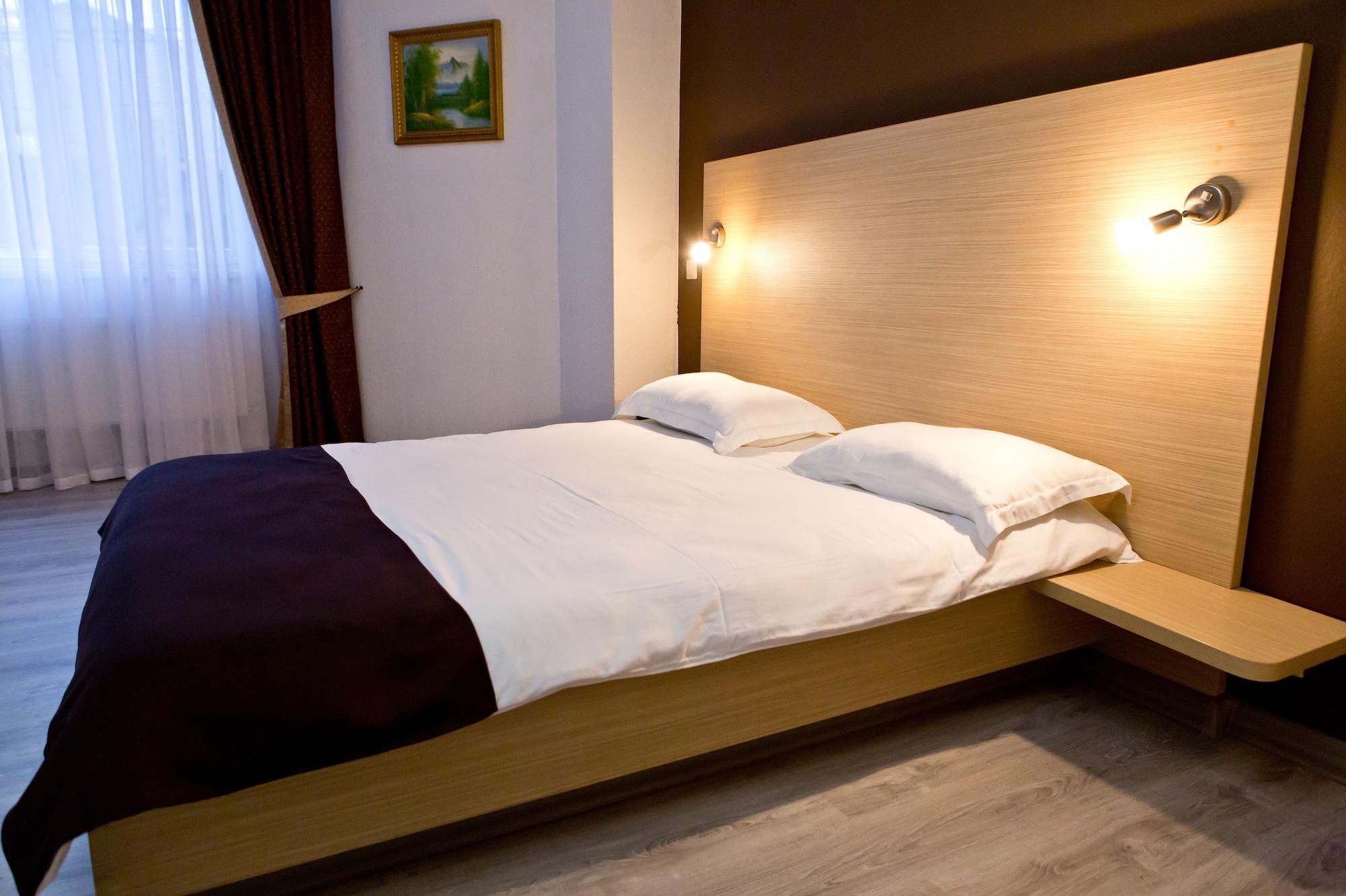 Hotel Olsi Chisinau Eksteriør bilde